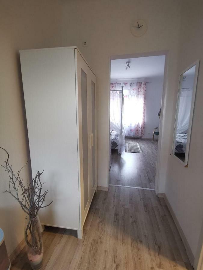 Apartment Viktoria Путтлинген Экстерьер фото