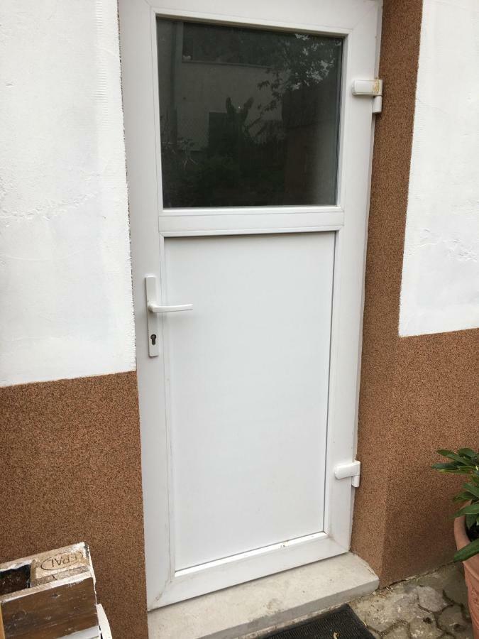 Apartment Viktoria Путтлинген Экстерьер фото